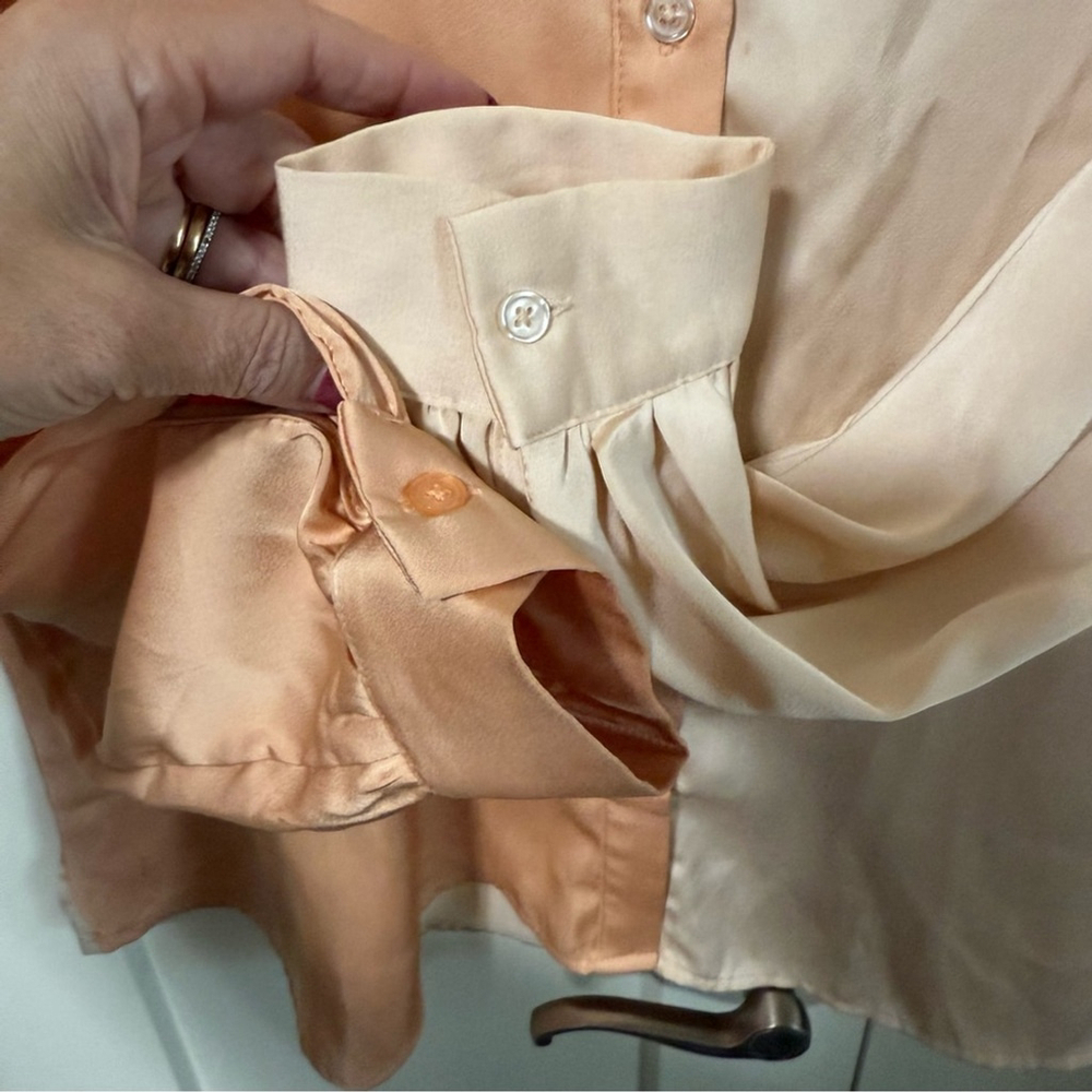 Strut & Bolt Elegant Two-Tone Women's button down Blouse Size Large - Picture 5 of 8